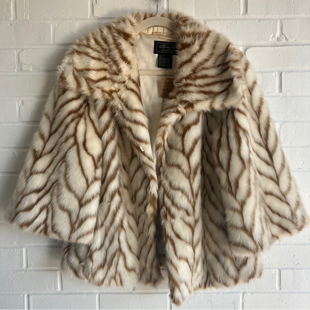 Faux Fur Coat Cream and Brown | Size M